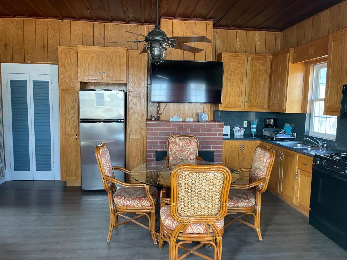 Edgewater Beach Inn & Suites サンタクルーズ エクステリア 写真