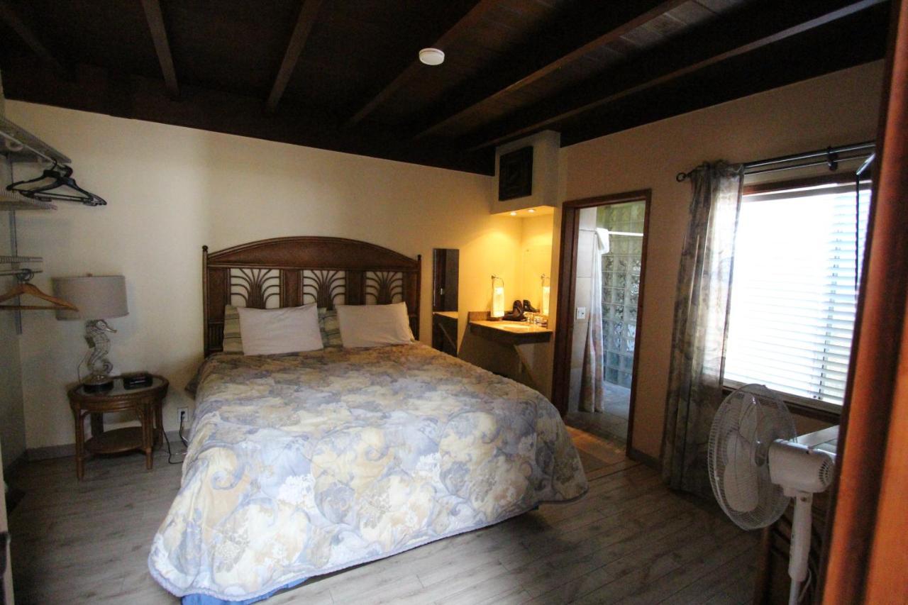 Edgewater Beach Inn & Suites サンタクルーズ エクステリア 写真