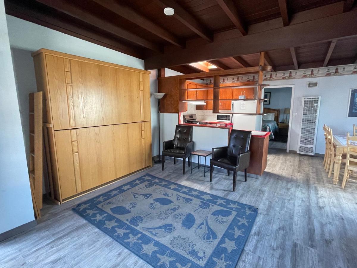 Edgewater Beach Inn & Suites サンタクルーズ エクステリア 写真