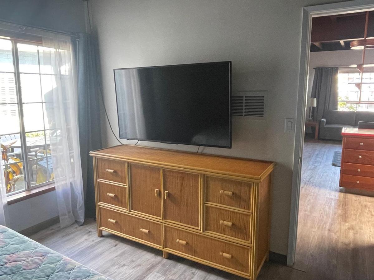 Edgewater Beach Inn & Suites サンタクルーズ エクステリア 写真